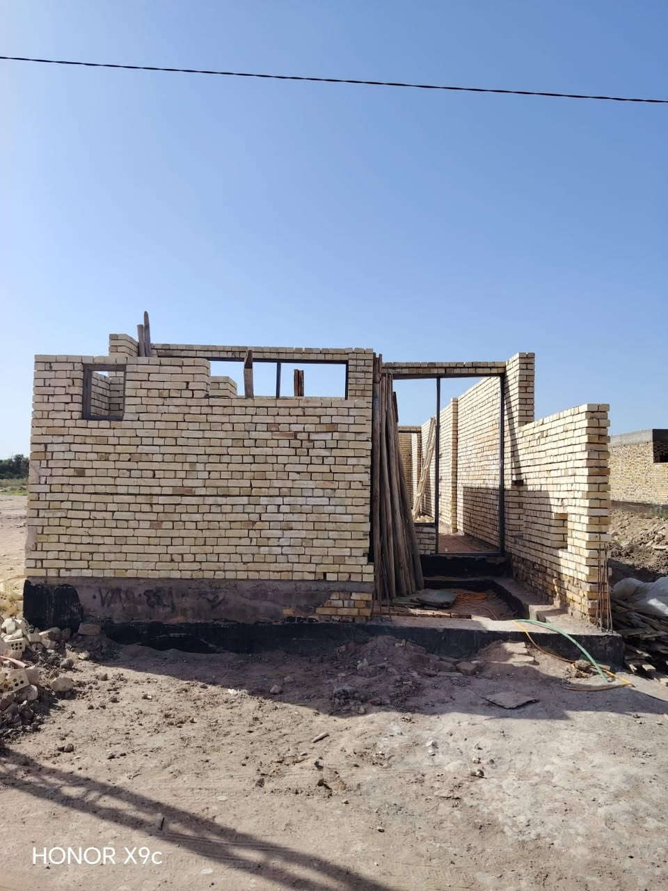 السلام عليكم
خريطة هندسيه مساحه ٢٥٠ متر ٢٠ *١٢٥٠٠ 
١٢٥ بناء ولباقي مضيف 
حسب طلب ابو بيت 
نجهزك خريطه هندسيه مع مقاولات كامل بناء درجه اوله
سبيس مختبر سمنت مقاوم طابوق نهروان شببيك ففسي 
عنوان النجف الاشرف ناحيه العباسيه 
***********تواصل واتساب 
علاء الابراهيمي
