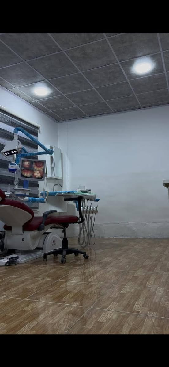 🦷🔴 افتتاح عيادة تاج لطب الأسنان🔴 🦷

يسرّنا أن نعلن عن افتتاح عيادة تاج لطب الأسنان في قرية السيد حمد
📍 قرب مركز شرطة السيد حمد

نقدّم لكم كافة خدمات طب الأسنان بأحدث الأجهزة وبأعلى معايير التعقيم:
🔹 حشوات تجميلية
🔹 قلع عادي وجراحي
🔹 علاج عصب الأسنان
🔹 تيجان وجسور
🔹 تنظيف وتلميع الأسنان
🔹 تبييض الأسنان
🔹 معالجة التهابات اللثة
🔹 أشعة الأسنان الرقمية
🔹 زراعة الأسنان

🎉 عرض الافتتاح: فحص مجاني مع خصم خاص على تنظيف الأسنان وزراعة الأسنان لفترة محدودة 🎉

💠 عنايتكم بابتسامتكم هي أولويتنا
💠 خبرة… دقة… وراحة تامة للمريض

🕒 أوقات الدوام: ((كل ايام الاسبوع))
📞 للحجز والاستفسار: ( ***********)

نسعد بزيارتكم ونتشرّف بخدمتكم… أهلاً وسهلاً
٢٠٢٦/٢/١٥ https://www.facebook.com/share/18BvkD1o9J/
