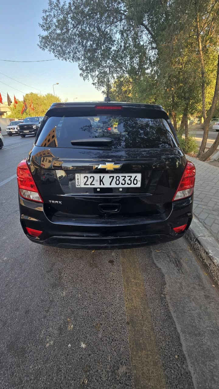 سيارة شوفر وارد امريكي من نوع TRAX موديل 2021 المحرك 4 سلندر 1400 تيربو , نظيفة وحادثها بسيط ماشية 124,000㎞ ,
السعر 10,400$ دولار.
 العنوان العراق بغداد .
للتواصل ***********
