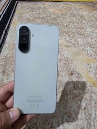 A56 ذاكرة 256  نضافة فول  07729354975