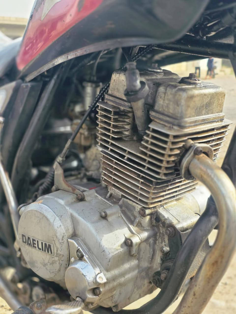 سلام عليكم ماطور ابتر عتله المرقوب محرك لا تنقيص ولا تبخير شرط كهربائيات شغاله تخم تاير جديد سعره اتصل *********** مكانه جويزرات
