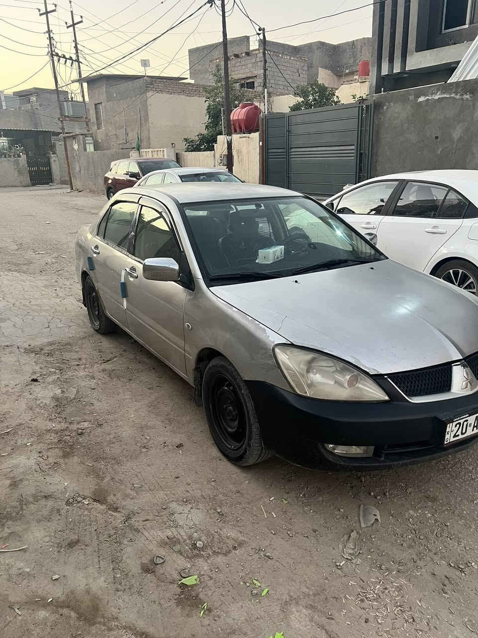 السلام عليكم للبيع او مراوس حسب لقناعه   ميسبوشي لانسر  2010 بيها صفحه وجاملغ صبغ للجماليه بدون ضربه كلشي بيها شغال عل فحص تبريد محرك كير كله مكفول السعر 78 وبيها مجال المكان بابل 
للستفسار ***********
