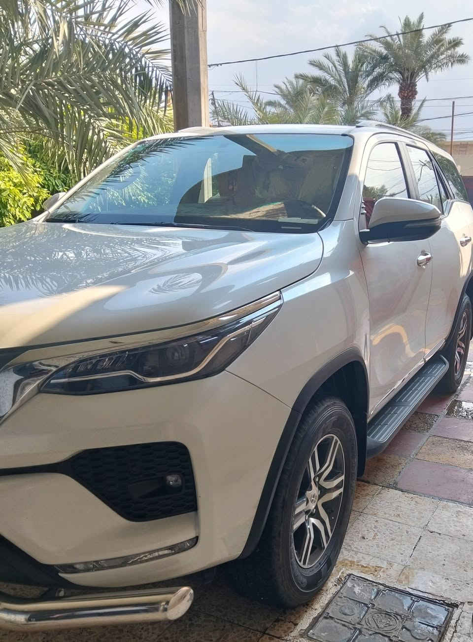فورجنر 2023 ابيض للبيع
رقم بغداد

4 سلندر 2700

 كشنات جلد 

تحكم ستيرن 

شفتات ستيرن 

فور ويل 

ثلاث قطع تبريد 

دفلوك 

ثلاجة نظام اقتصادي 

مانع انزلاق

7 راكب 

شاشة لمس 

كاربلي 

مري شفط وكهرباء 

كامرة خلفية 

حساسات امامي وخلفي 

مكفولة من الحادث والصبغ والبارد  بيناتنه سونار

السعر المطلوب30/000$ بيهه مجال 

مكان السيارة بغداد / 

*********** غير متواجد على الفيس
