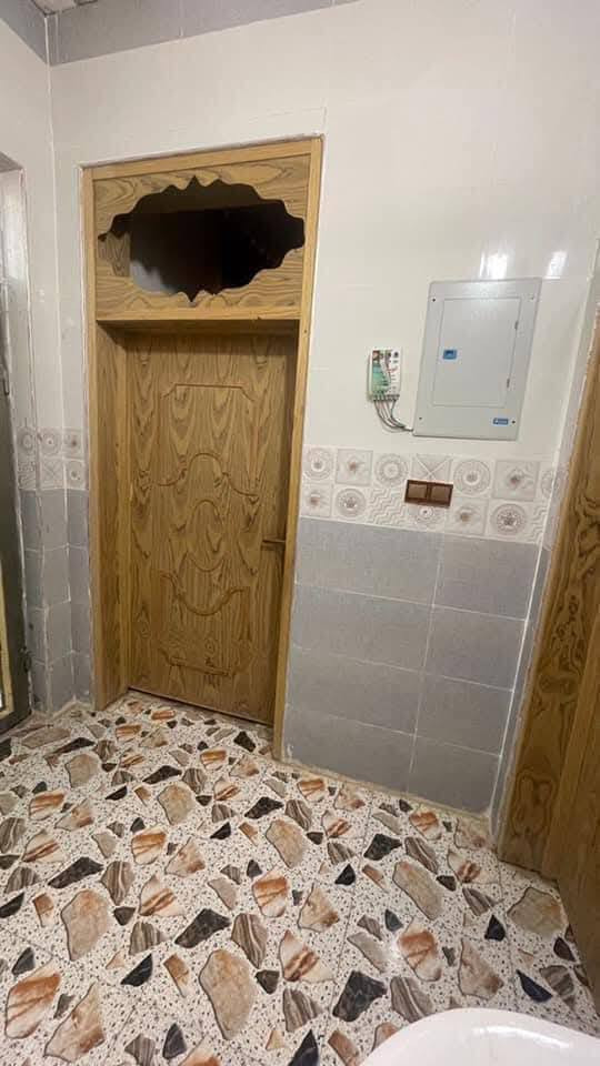 اعلان متوفر بيت للايجار جديد طابق ارضي الطابق الثاني بعدة ما كامل
في منطقة الرمادي قرب مدينة ألعاب سندباد يتكون من كلدور واستقبال ومطبخ وصالة وغرفتين نوم ومجموع حمامات داخلية وخارجية ايجارة 400قفل للاستفسار الاتصال على الارقام التالية ***********
***********
