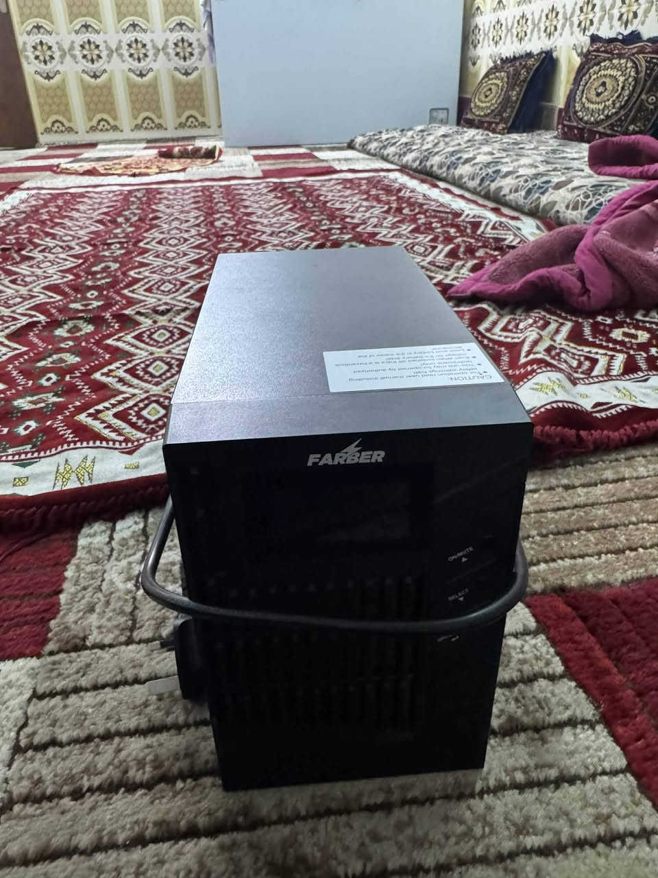 يوبي اس FARBER للبيع 1500mlA 1KAV اولاين التحكم بالشحن عن طريق الهاتف الشحن مالته ساعه وبطول 8ساعات ويستخدم بعده استخدامات وبي ٣ منافذ كهرباء للستفسار اكثر على الخاص او على الرقم ‎0778 222 1764
