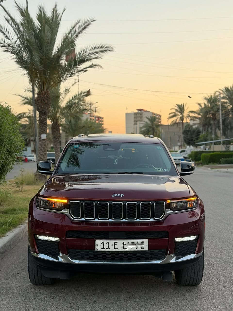 جيب لاريدو 7 راكب موديل 2022 للبيع
(فول للاخيرر)
محرك V6 3600
رقم بغداد
مواصفات السيارة:
• كير ماوس
• تشغيل عن بعد
• ردارات جانبية
• ٤ كامرات 
• بردات خلفية
• مراية لكزز
• رادار خلفي
• حساسات خلفية
• توقف ذاتي
• كاميرا دوارة
• نقاط عمياء
• تحديد مسار
• قيادة ذاتية
• كروز سرعة
• سايد بريك بصمة (كهرباء)
• ويل 20
• شاحن لاسلكي
• أبل كار بلاي
• كشنات جلد
• كشن كهرباء
• هيترات بالكشن
• هيتر بالستيرن
• صندوق كهرباء
• لايت زينون بلادي

( قطعتين صبغ جاملغ و بنيد سونار موضح بالصور )

مكان السيارة بغداد 
السعر :245$ بيهة مجال للشراي 
للاستفسار : ***********
