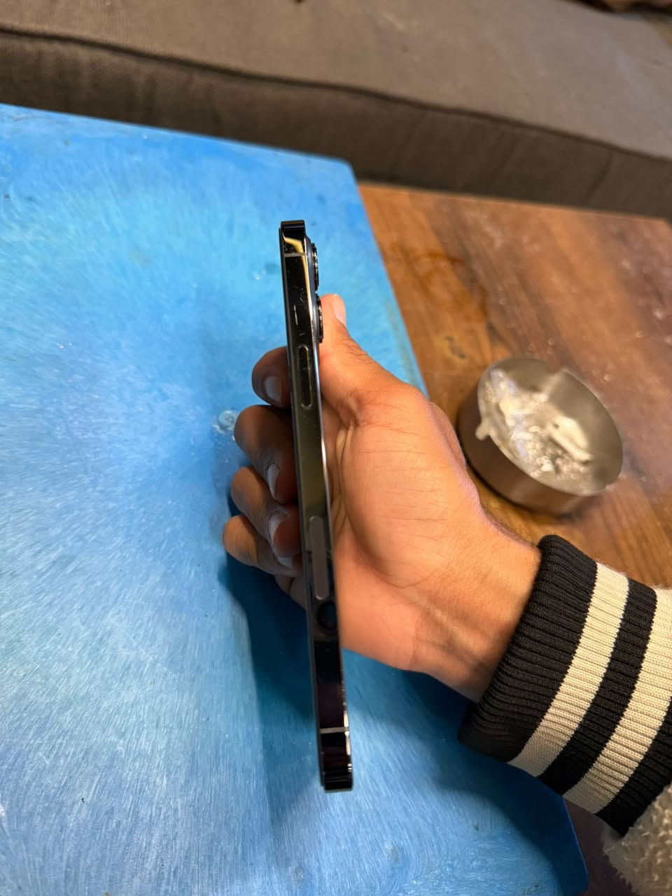 تلفون ايفون 12  برو ماكس للبيع نضيف مكفول من كلشي بطاريه ٧٣. ذاكره ٢٥٦ السعر ٤٥٠  ***********
