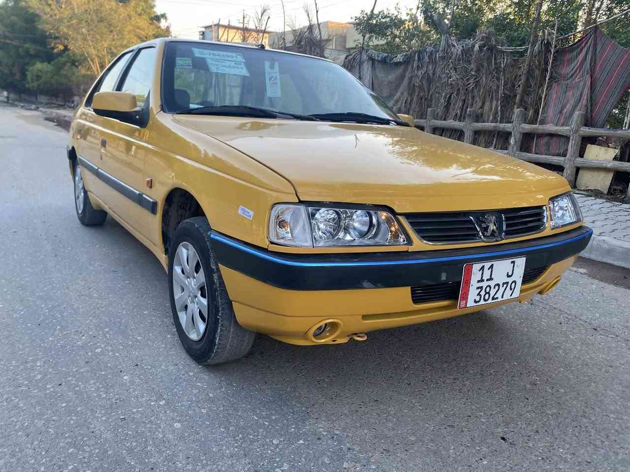 سلام عليكم بيجو لميس ٢٠١٥كفاله عامه مصفره هيىه وغرامات مكينه وكير مكفولات بسمي سياره فقط هلالات معمره سعر ٤٧وبي مجال بسيط مكاني بغداد  رقم الهاتف ***********
