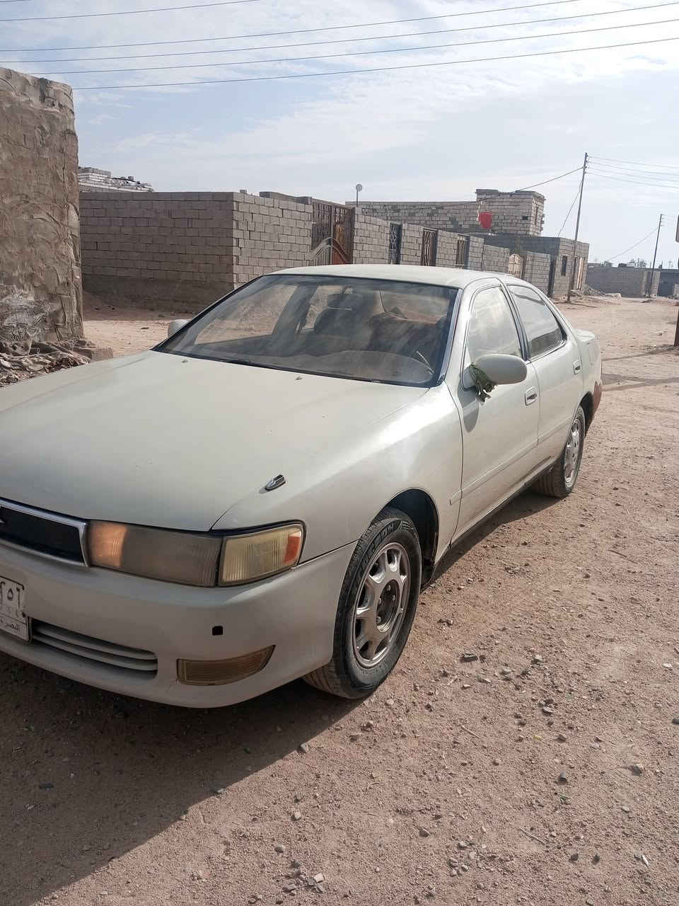 السلام عليكم سياره كريسته رقم بصره كفاله كص ونقل جثه و الضربه والصوليات مكينه كير ونجي سياره مال جناي سعر 55 وبيها مجال الشراي مكان السياره البصره ***********
