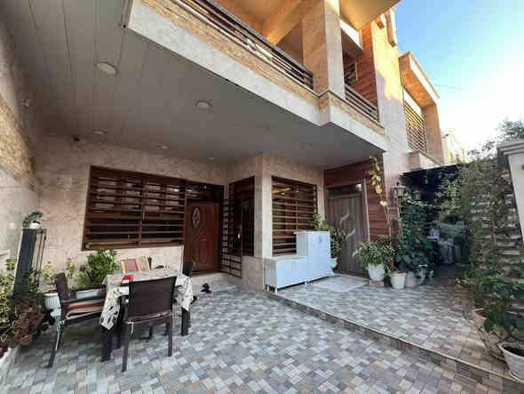 بيت170متر للبيع
في اربيل حي 5حصاروك
قرب 120متري
5نوم
تمليك طابو صرف

السعر ١١ شدات 70 ورقه وبيها مجال 

للاستفسار
***********
***********
*********** واتساب

عقارات ابو آدم في أربيل

لمشاهدة بقية العروض مع ذكر السعر موجود في تلگرام.  https://t.me/new1erbil أربيل
