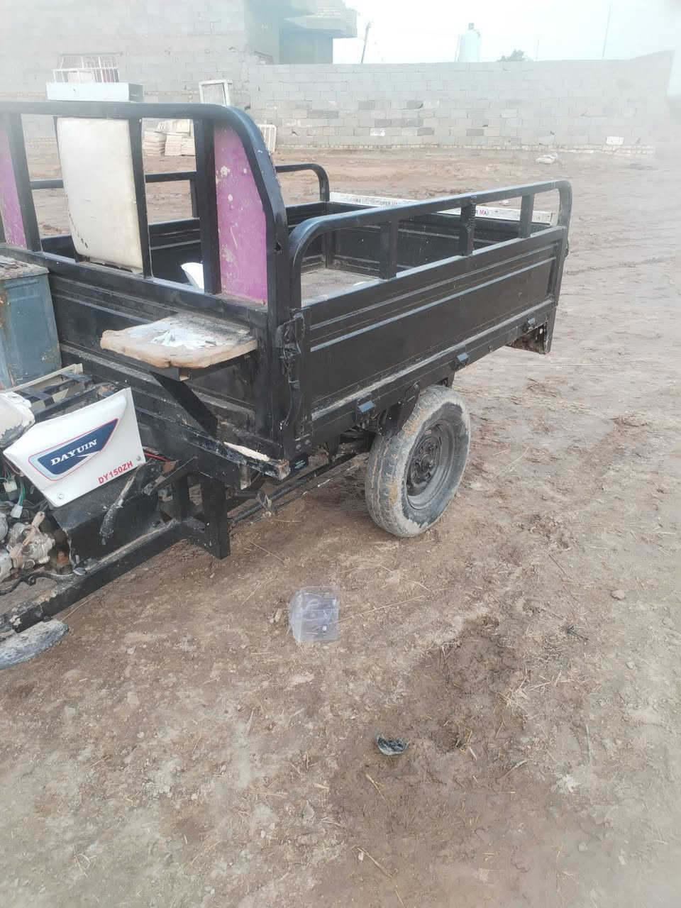 السلام عليكم ستوته لبيع موديل ١٨ستوته حلوه ومتوازي عله بيعته عندي ضرف ***********
