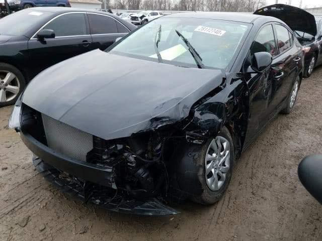 السلام عليكم 
النترا 2020 وارد امريكي محرك 2000 كير 8 نمر حادث جاملغ امامي ايسر السياره نضيفه ممتعوبه فئه :SE مواصفاتها تحكم ستيرن كاميرا دوران قياده اليه رادار وضعيات قياده (سبورت _سمارت_نورمال )شاشه لمس كاميرا خلفيه وبعد بيهه هواي مواصفات السياره نضيفه جدا وجديده صوره لحادث موجوده 

@السعر .125ورقه وبيهه مجال بسيط حك الجيه 
المكان بغداد حي اور ….


**إذا كنت صاحب هذا الإعلان وتريد حذفه لأي سبب، رجاءا أرسل رسالة إلى الدعم الفني**