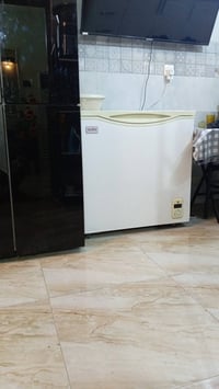 اغراض للبيع شغالات سبلت سعره 650 3طن سنكل  الثلاجه سعرها 350 المجمده س...
