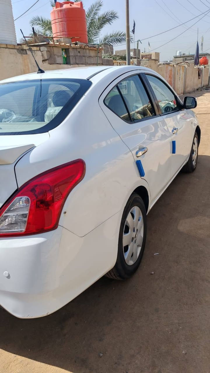 نسيان صني مديل ٢٢ رقم اربيل تحويل او وكاله بسم شركه السياره جاهزه من كلشي كفاله مكينه كير تبريد ثلج تخم تاير ماشيه ٤٥ بيهه صبغ نصف باب الخلفي وشبر بلداير وبيهه ملاحظات بسيطه وسنويتهه بعدهه ما منتهيه السعر ١٠٨ وبيه مجال
الشراي يخابر *********** البصرة, العراق
