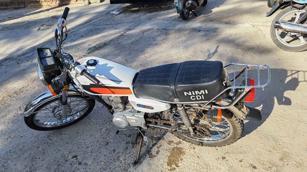 سلام عليكم ورحمة الله وبركاته 
دراجه نامه 2023.محرك مكفول حلوه ونامه أوراق سكنر
مكاني كربلاء حي العباس سعر ٤٥٠الشراي يتصل ***********
