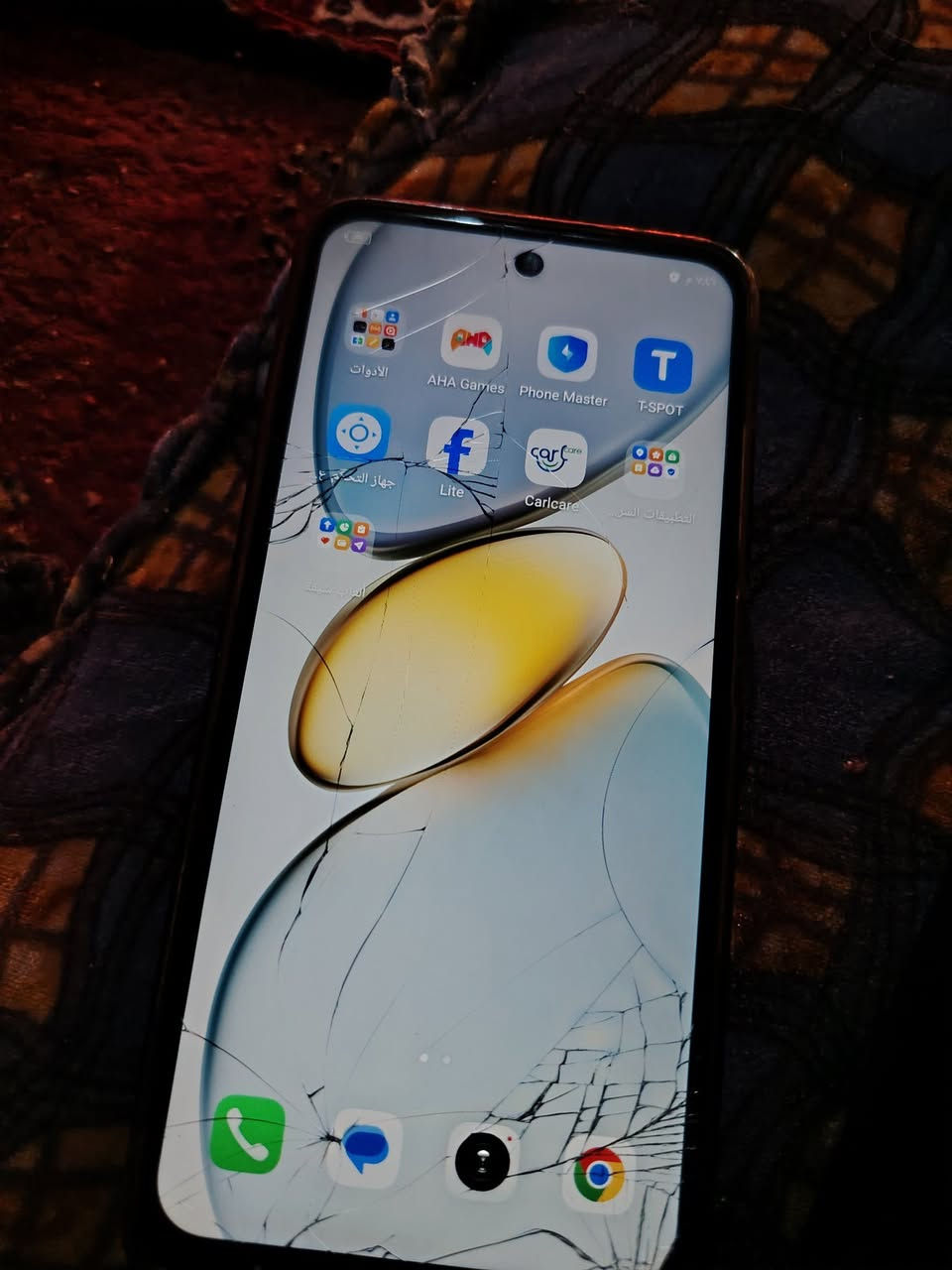 موبايل نضيف كارتون بس بي فطور بشاشه اشتريته 150 نوع الجهاز TECNO SPARK Go1 رايده ب75 شراي يتصل ***********
