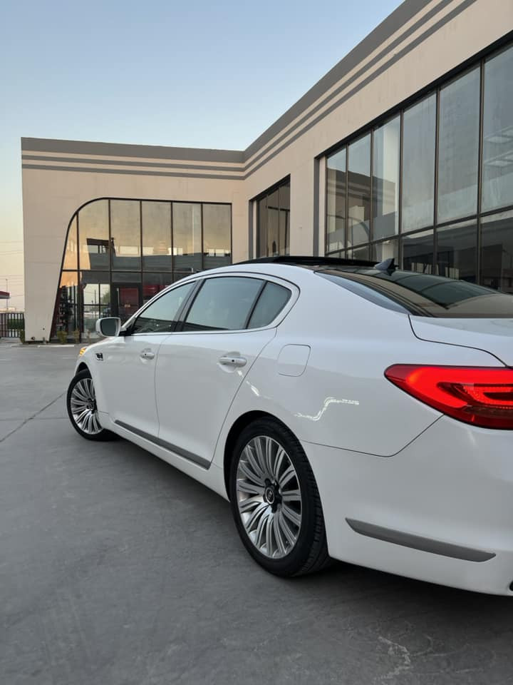 للبيع 
كيا كورس k900 
موديل 2015 مكينه 5000  
8 سلندر  سياره جديده ماشيه 67 ميل 
رقم بغداد  سياره حادثه موضح بل صوره 
فول مواصفات مايحتاز اذكر المواصفات الي يعرف الكورس يعرف مواصفاته 
المكان نجف السعر 190 استفسار ***********
