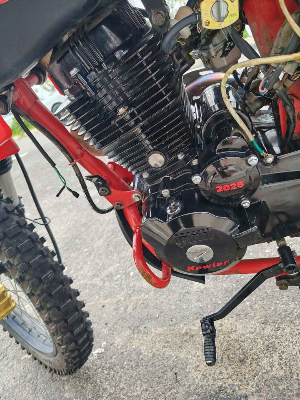 قفاز كاوير 2026 محرك 300cc بيهة عقد مكتب لضمان حق المشتري ولدراجة مابيهة اي نقص
السعر 1100 مليون و مية المكان اربيل شاري زيرين
 الرقم ***********
