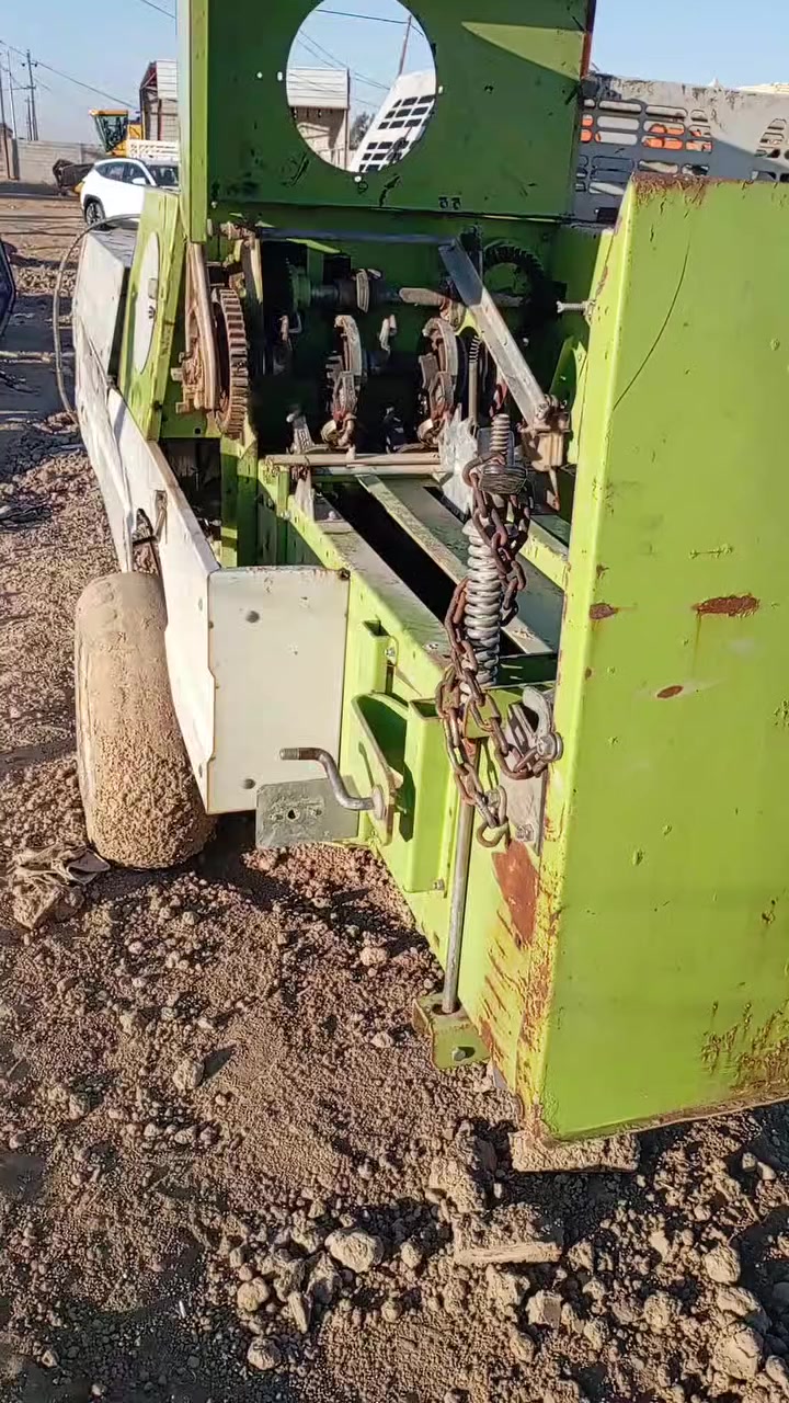 السلام عليكم كابسه قرش 2019 كلش نظيفه ومديومه قبل يومين السعر 4,000,000 وبيها مجال  بابل جبله ***********
