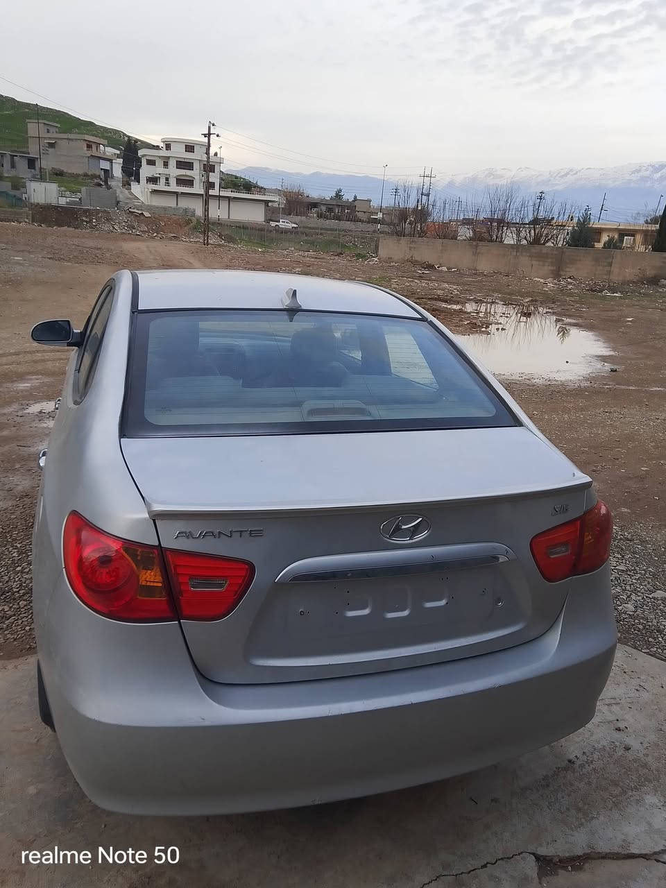 ئاڤانتی ۲۰۰۷ مە کینە بچوک دە کشن بە رز کامل مە سروف کراوە جایزە بێ دە عمە سە قفی وە  ک شوشە یە ڤۆلیۆمو  تە برید لەمسە قوشن هیت رە لە سیدصادقە ***********
