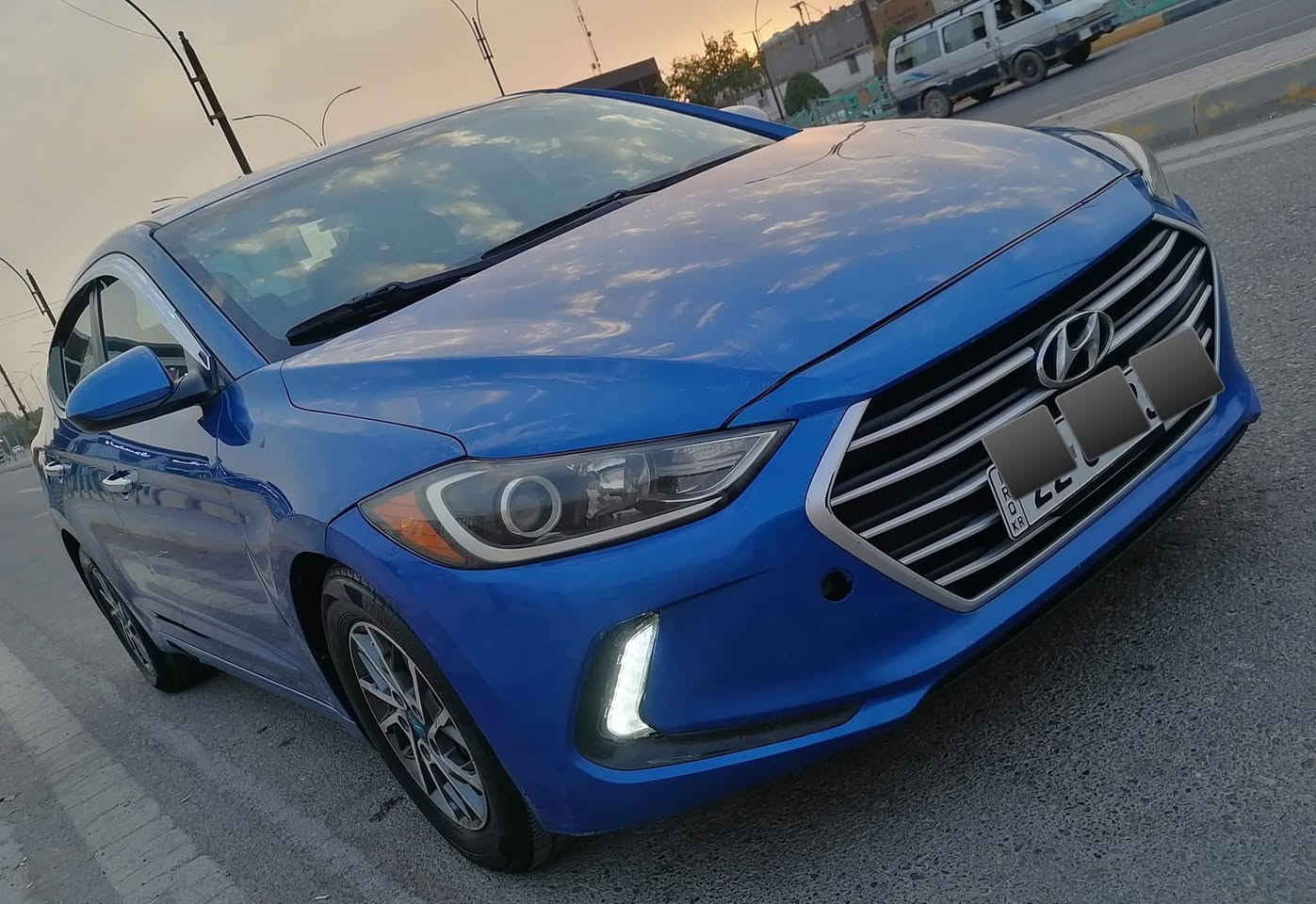 النترا 2017 امريكي 
السلام عليكم
من رخصة الادمن المحترم
للبيع فقط بالنقد
هونداي النترا
موديل 2017
رقم اربيل الدولي باسمي
مكينة 2000 دوش
بدون صبغ فقط بارد 
بدون دواخل شرط
بجم كبس
جميع الايرباكات سليمة عدة ايرباك الكشن وراجع سستم
ماشية 121 الف
مواصفات
شاشة كبيرة
كامرة دوارة
تحكم ستيرن
شاشة اعطال
كشافات لد
لايت زنون
كير مكينة صدر بشرط
تبريد ثلج
السيارة برغي مابيها نقص وجديدة بالعافية ع الي ياخذها
مكاني ديالى بعقوبة اي استفسار على الرقم *********** 
ملاحظة / صورها والسونار كلهن موجودات بالمنشور لحد يخابرني ويكولي اشرحلي
تعجبك السيارة تجي ومتطلع الا وانتة مقتنع وراضي واني بالخدمة
