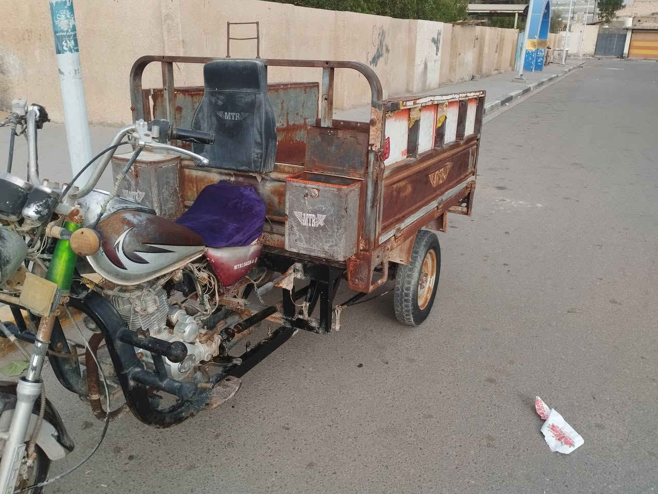 سلام عليكم ستوته متيار البيع رقم وسناويه رعيه ما ندله ستوته  سنويه من تهيه جنت متروكه ريده 700 وبيه  المكان البصره الزبير المربد رقمي ***********
