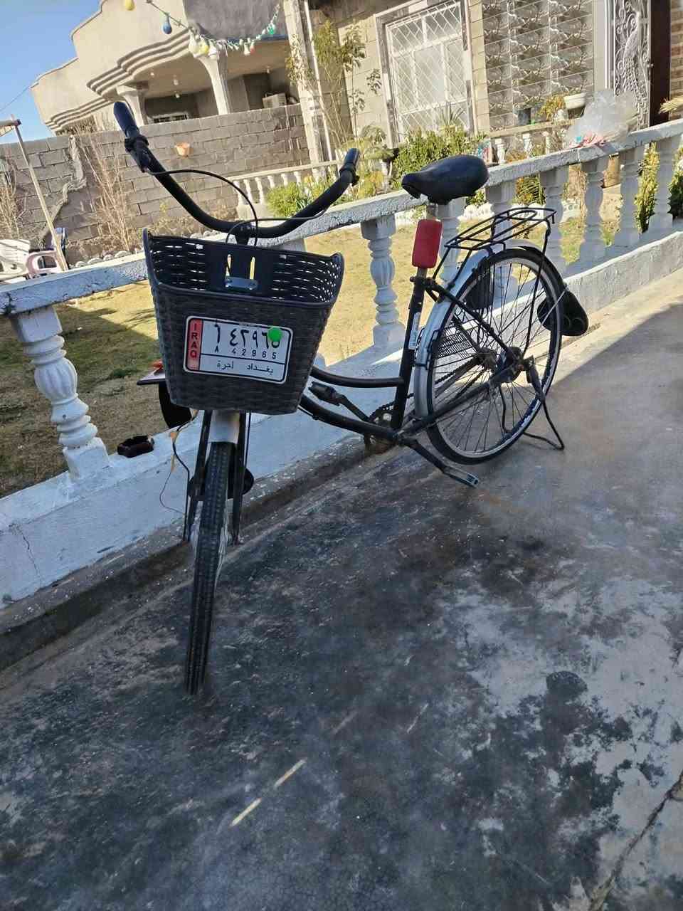 السلام عليكم للبيع بايسكل بناتي حجم 26 السعر 65 وبي مجال الشراي يتصل ***********
