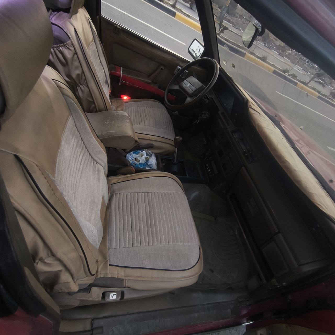 السلام عليكم عندي سوبر ٨٤ رقم بغداد صدامي راعي السياره يريد مداور ماعليه ربع من الغرمات اريد مراوس بيكم نيسان ٢٠٠٠ ٢٠٠٣ وطي فرق ***********
