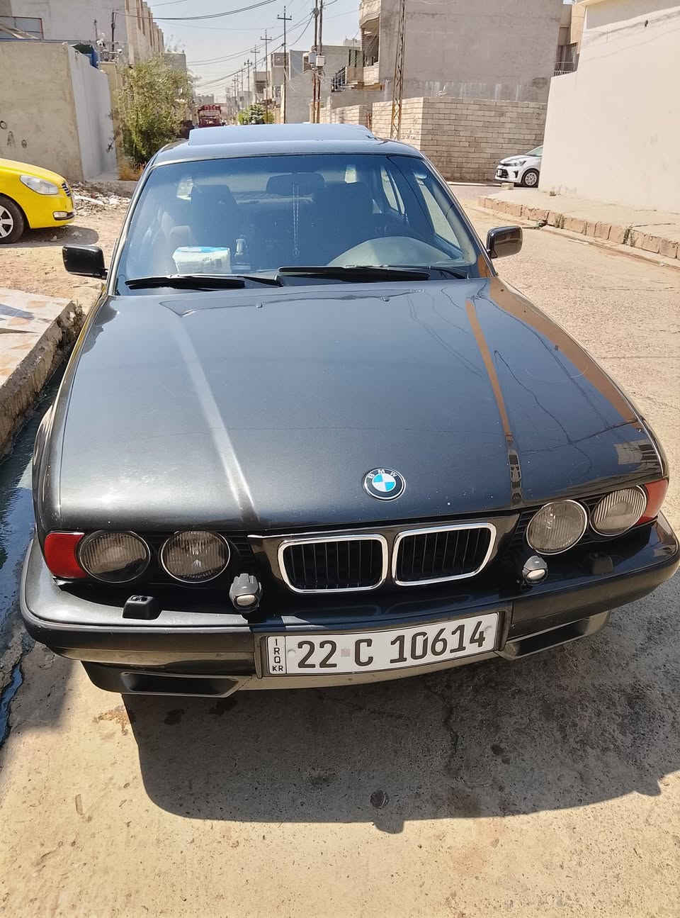 بيم دبليو البيع
فول مواصفات 
موديل 94
سعره 65 وبيه مجال الطيبين 
بيه طخه بل جاملق اليمين
رقم هاتف ***********
