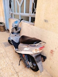 ماكس. منغولي حاويه ختم واحد ويا مكينه بلادي مامفتوحه بس الكفر كدام. مب...