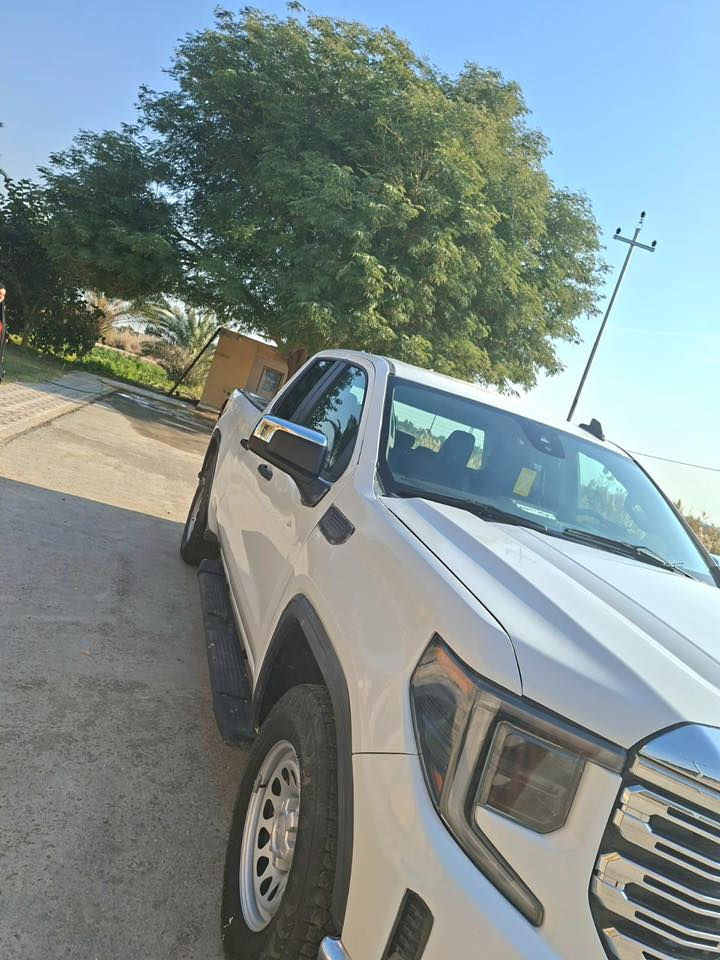 جمسي سيرا
2023 SLE
صبغ عام
كير ومكينه واكسل وشاصي مكفولات +تخم تاير
ماشيه:60000الالف
مكينه 8(5300 )كير تعليك
ما مرقمه  ونبصملك بكل المحافظات 
السعر 180 ورقه وبيها مجال بسيط
للاتصال:***********
للبيع والمراوس حسب القناعه
