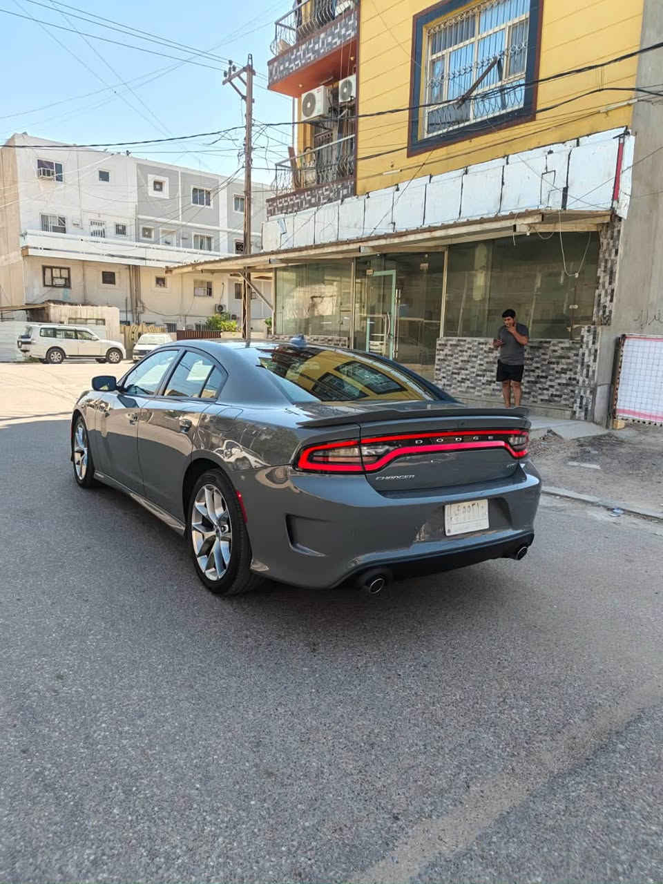 سلام عليكم
عندي جارجر لون سمنتي مديل 23GTمحرك3600 ماشيه 49سياره نضيفه مابيه اي شي نقص تو ويل حادث بنيد وبدايت جاملغ رقم بغداد السعر 245مكان السياره بغداد الدوره 
***********
