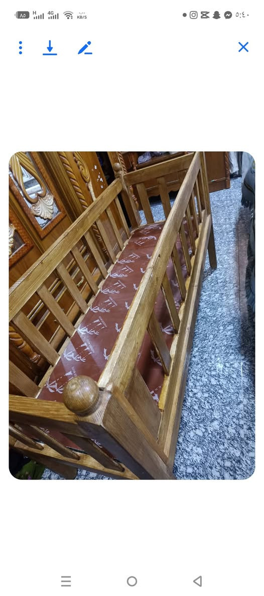 للبيع جربايه طفل حطاطه عمل جديد غير مستخدمه سلايت سعر ٩٠وبيه مجال (‏‪***********‬‏
