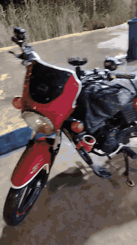 سلام عليكم دايون موديل ٢٣ للبيع اصولي  دراجه حلوه ونضيفها يحتاج الها شغل خفايف وهاي بصور كدامكوم وبل واقع بعد احلئ اي استفسار ع خاص او يتصل بهذا الرقم *********** مكاني بعقوبه تقاطع القدس
