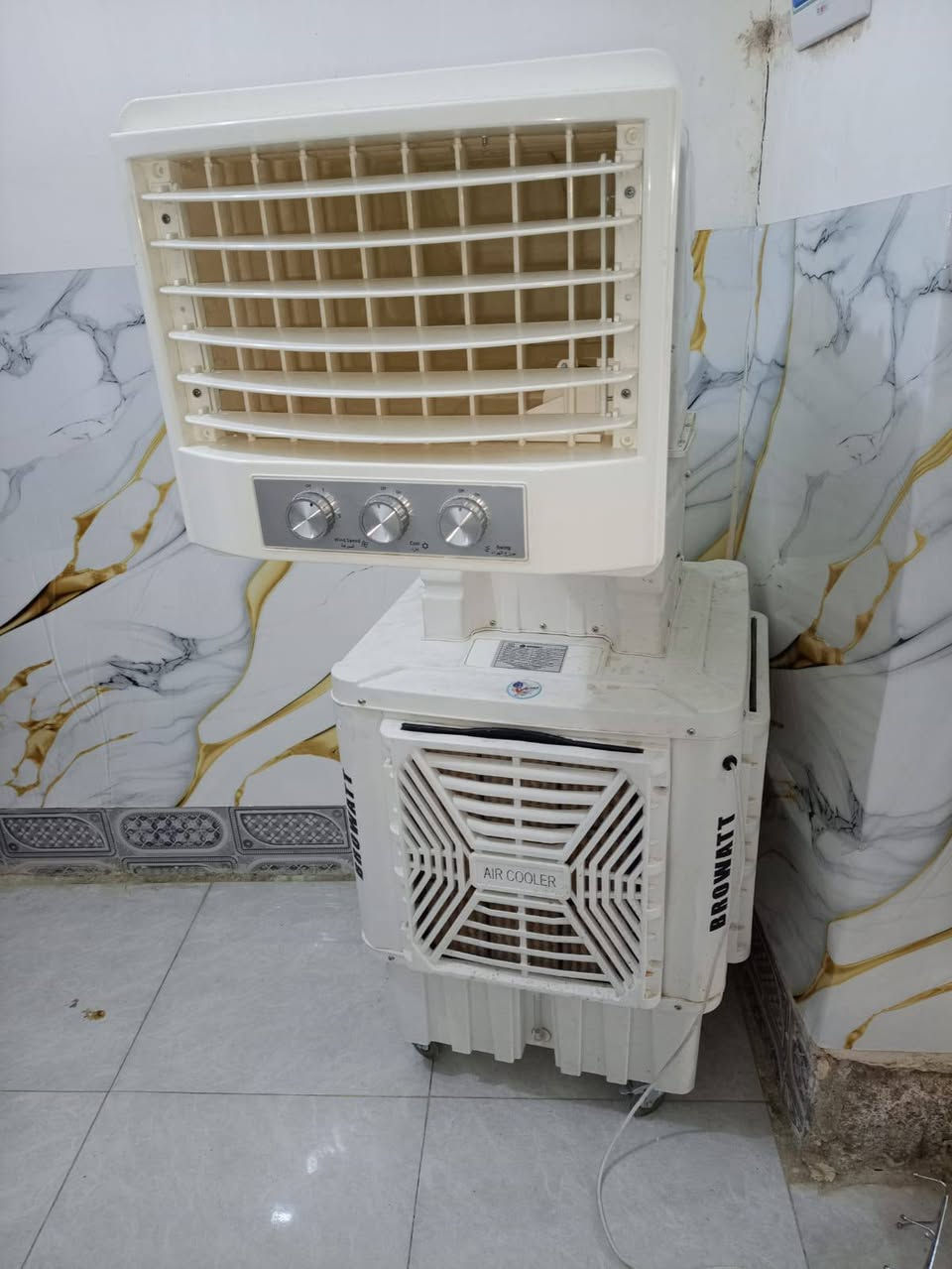 السلام وعليكم مبرده للبيع اخت الجديده مستعمله يومين  250 بيها مجال


**إذا كنت صاحب هذا الإعلان وتريد حذفه لأي سبب، رجاءا أرسل رسالة إلى الدعم الفني**