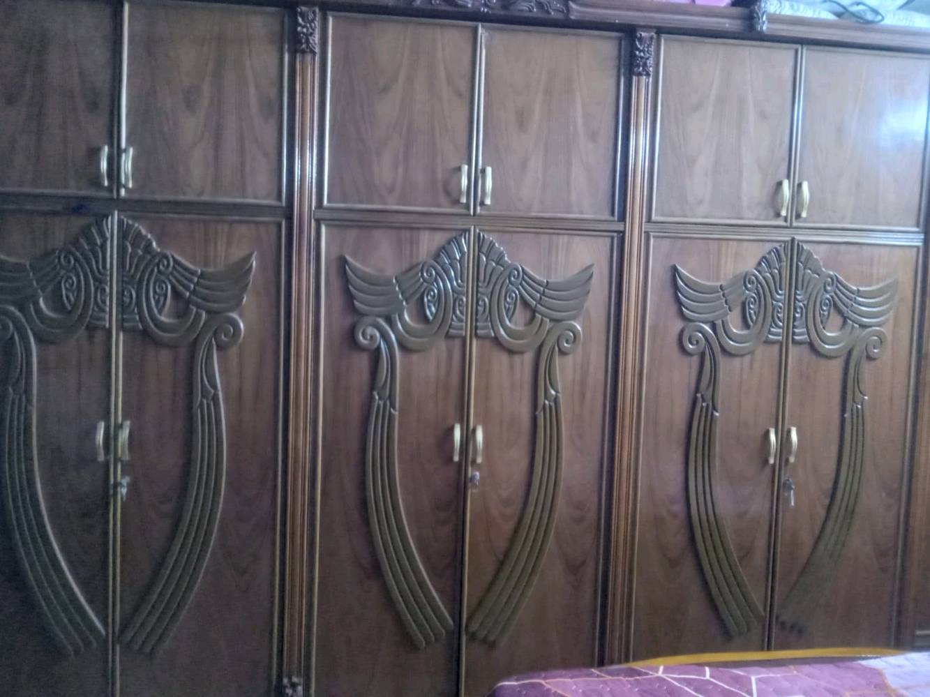 غرفه للبيع للاستفسار الاتصال ع هذه الرقم