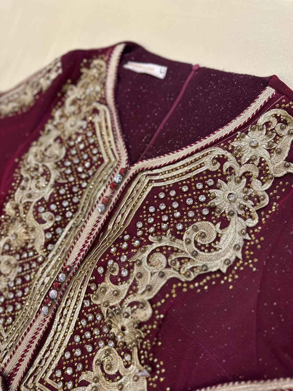 السلام عليكم بنات عندي قفطان للبيع اخذته ب٩٠ واريده ب٥٥ قياس L وممكن يلبس XL  لان قماشه ينطي باللبس ملبوس مرتين بس


**إذا كنت صاحب هذا الإعلان وتريد حذفه لأي سبب، رجاءا أرسل رسالة إلى الدعم الفني**