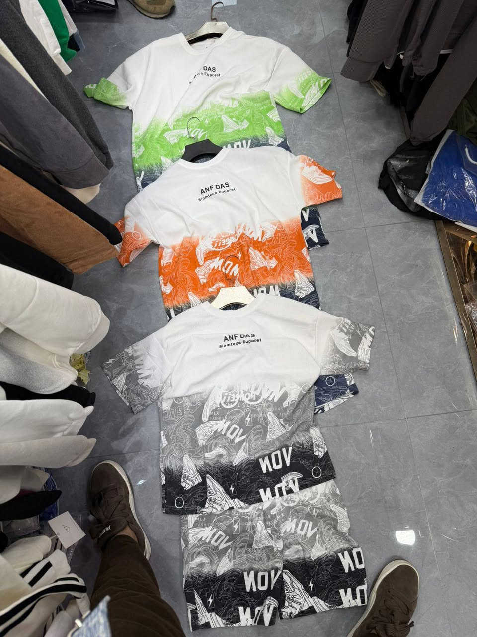 الدرزن مشكل موديلات

تراك 🇨🇳 قماش حجري

الدرزن 75 الف 12 قطعة

قياس M // 4XL قالب 👍


**إذا كنت صاحب هذا الإعلان وتريد حذفه لأي سبب، رجاءا أرسل رسالة إلى الدعم الفني**