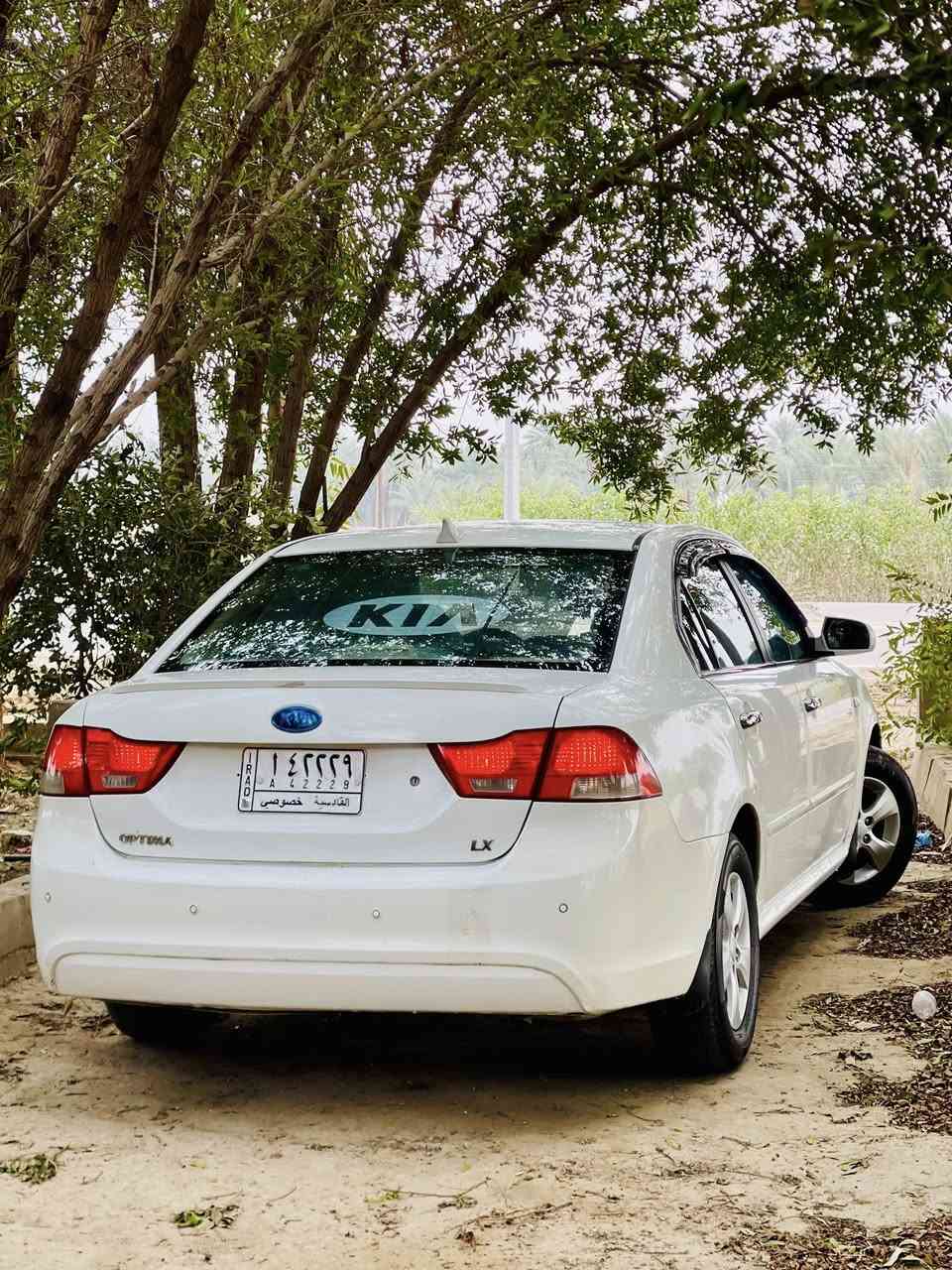 السلام عليكم 
كيه اوبتمه موديل 2009 خليجي مكينه 2000 دوش 
رقم قادسيه الماني 
بيهاا شبرين صبغ بل جاملغ المامي فقط بدون دواخل والباقي كفاله شرط للفحص والسونار 
السياره جديده وجهازه من حداديه تخم تاير 
السعر 120 وبيهااا مجال 
العنوان بابل شوملي الانتصال والاستفسار ***********
