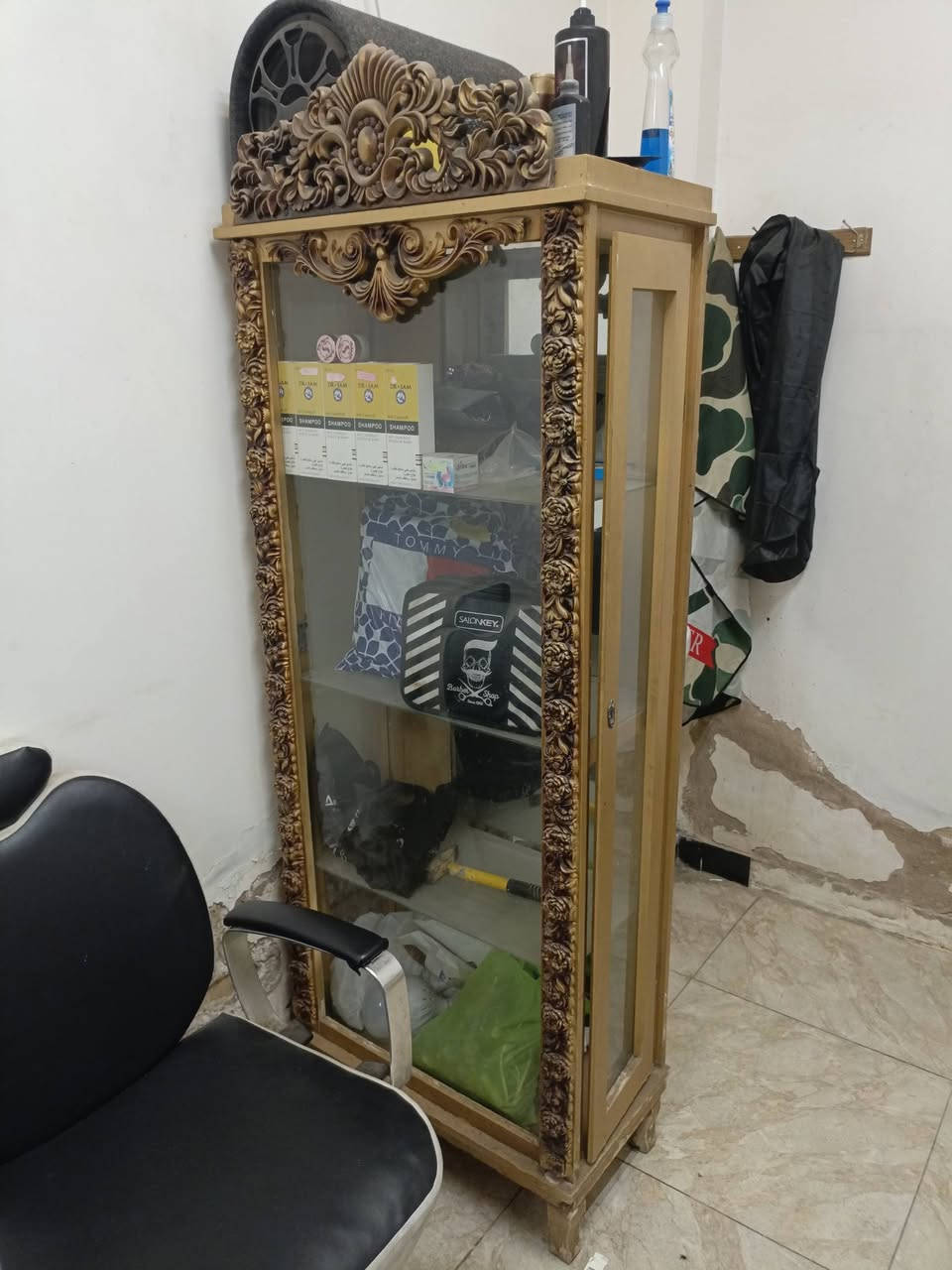سلام عليكم  ميوزه للبيع على ٥٠الف لواحد نضيفات ولفاترينه هم ٥٠ ول طبكه هم ٥٠ ولكرسي ليم فاترينه هم ٥٠ جك عاطل  مستعجل عل بيعه عنواني بغداد الشعب شارع عدن ***********
