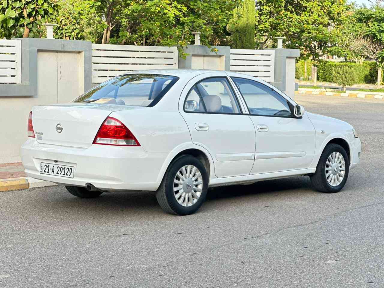 للبيع  نيسان سني موديل 2012
 كفالة عامة بدون صبغ وبدون تبديل 
بيها فقط مكانين بارد بسيط 
محرك شرط مامفتوح وبدون عيب 
السيارة جاهزة من تخم تاير صدر امامي وخلفي تبريد كهربائيات الرقم والسنوية
 جديد بسمي وشرط التحويل
مكاني ديالى خانقين 
السعر 110
 ***********
