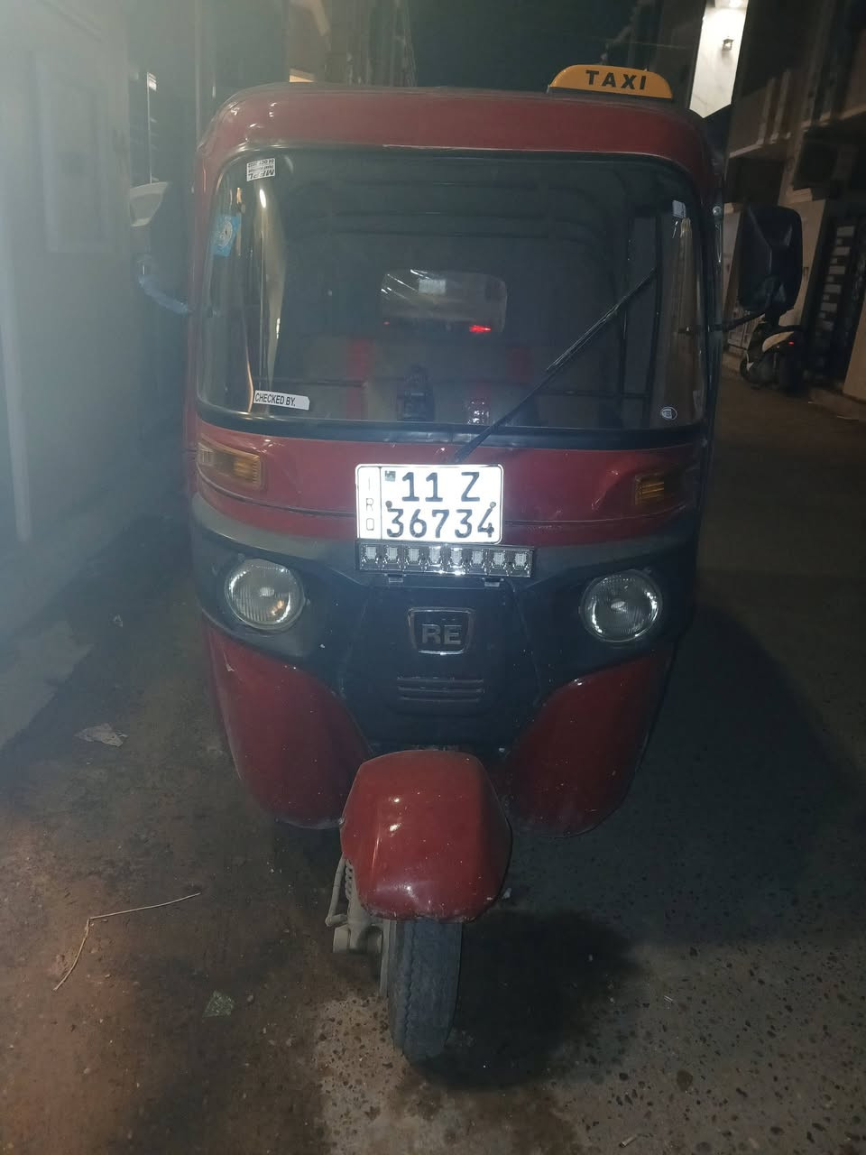 اسلام عليكم مرخصة الادمنيه تكتك للبيع
٢٠١٨ معمره عام بيهه بداية بكن تكتك خير من الله خبزته رايدهه بخمسه مليون وبيهه مجال حك الجيه فدوه المو شراي لايكسر بحلال الوادم بسمي ثاني يوم احولك حاظر اني وهاذه رقمي ***********
