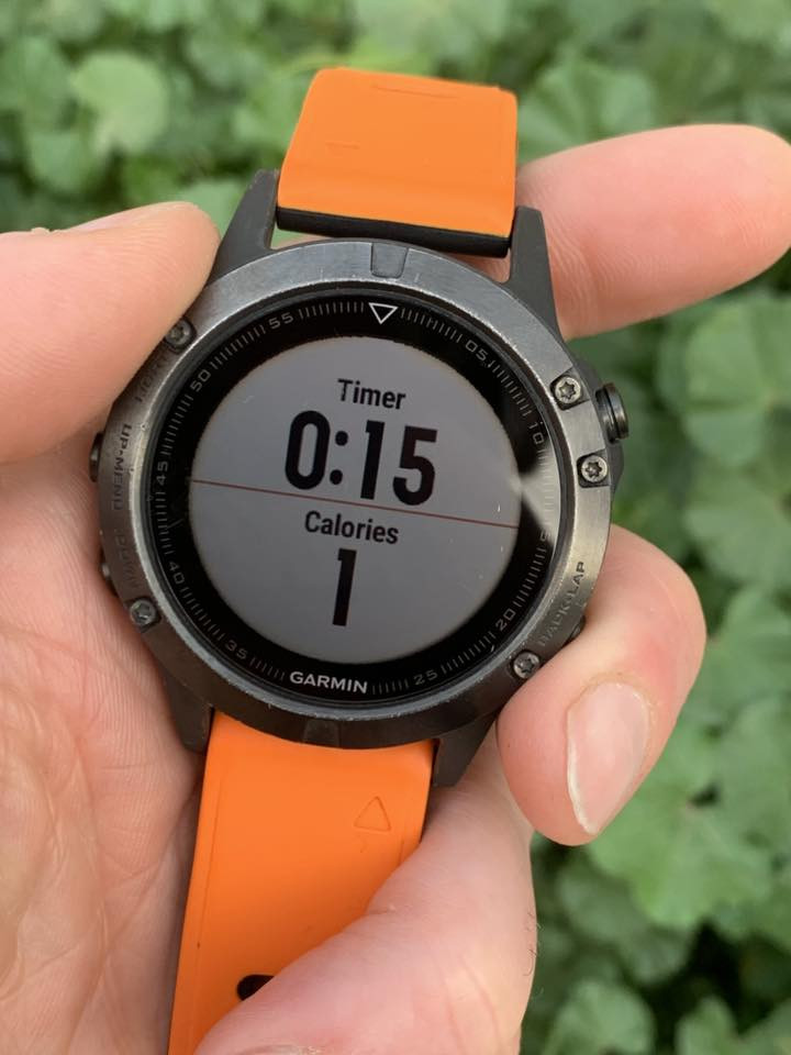 فينكس 5  Fenix
لون اسود نظافة وبطارية ممتازة 

اي تفاصيل بالخدمة


**إذا كنت صاحب هذا الإعلان وتريد حذفه لأي سبب، رجاءا أرسل رسالة إلى الدعم الفني**