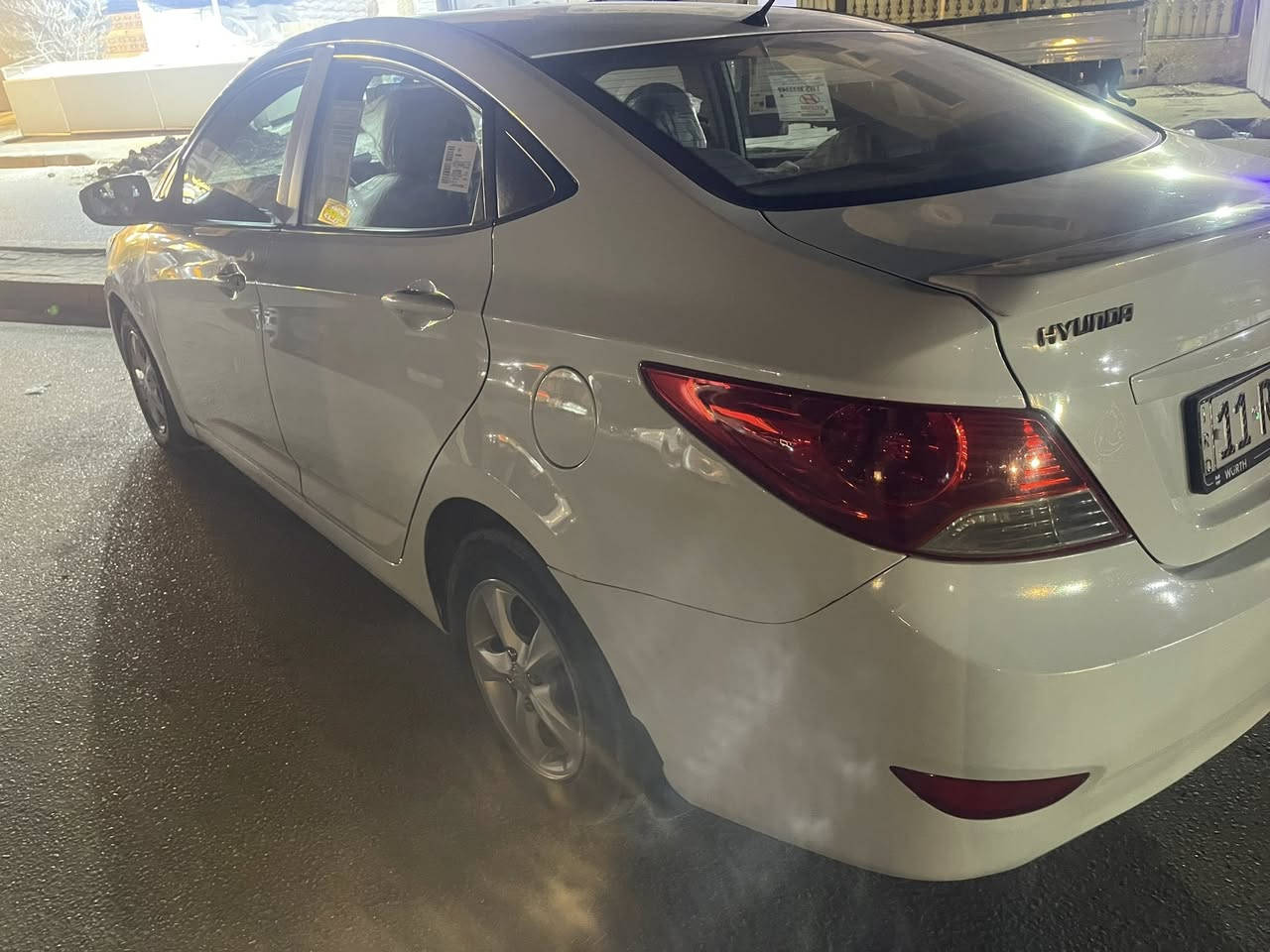 اكسنت خليجي مكينه 1600 سياره جديده وجاهزه بيهه جاملغ فقط صبغ موديل 2011 السعر 88 وبيهه مجال العنوان بغداد الزعفرانية ***********
