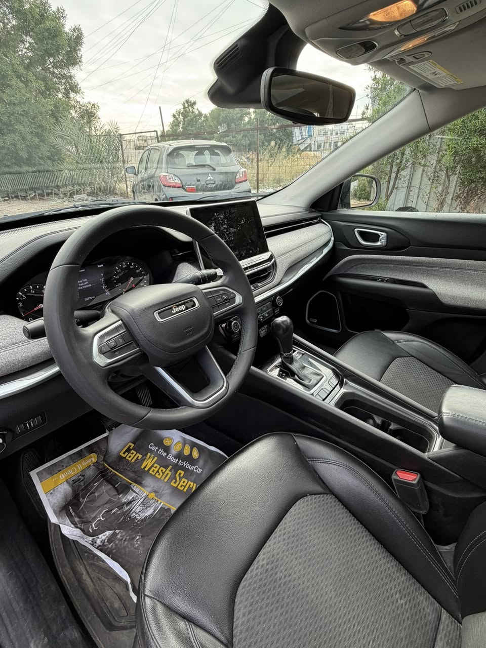 السلام عليكم جيب2022
ماشيه 24 ونص الف
المواصفات 
بصمه
شاشه
كامره 
جلد
بانوراما 
اشاره بلمري
تحديد مسار
تحكمات ستيرن
رقم اربيل 
تحويل ثاني يوم او وكاله
حادث جاملغ بدون دواخل وبدون ايرباك كله سليمه 
السعر 167 وبيه مجال 
الاتصال ***********
السياره كلش نضيفه وعلى ايدي 
العنوان حي الخضراء بغداد مقابيل العامريه
صور الحادث موجوده نشرته وشكرا
