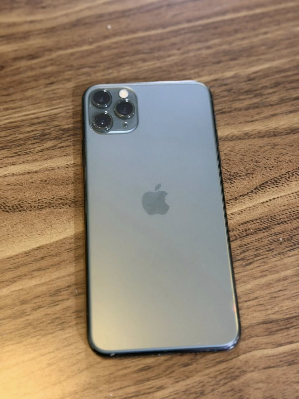 للبيع ايفون 11 بروماكس ذاكرة 256 بطارية 75‎%‎ 
مستبدل شاشة اصلية فقط الجهاز كلشي بي شغال 
السعر 285 الف مكاني بغداد الغزالية 
***********
