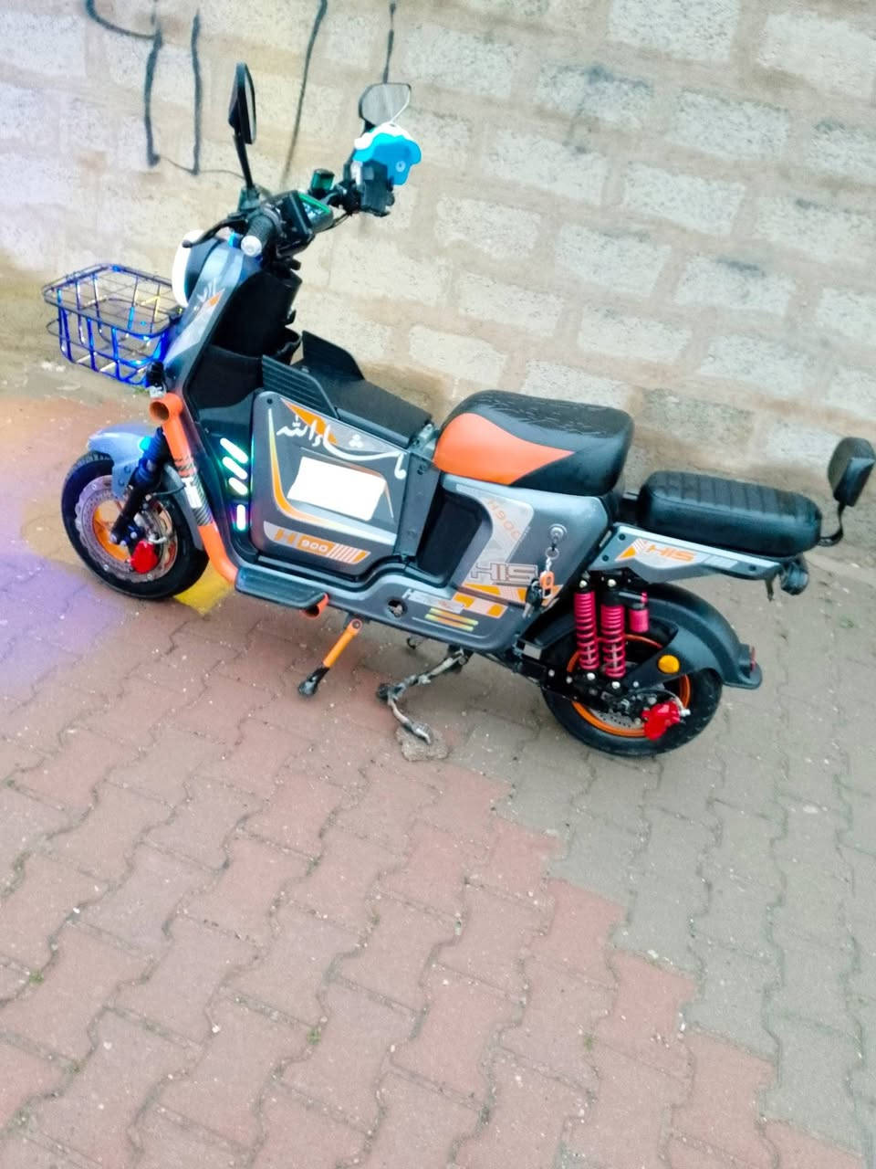 سعر ٣٢٥ دراجة نوع H900 موصفات
خمس بطاريات دبل بصمه نضام R رجوع بك + بلوتث 

شاحن موبايل نشرات ليد جنابي لايت زنون   سرعه99

بريكات دسك هيدرولك دراجة جاهزه *********** مو شراي لايكسر بسعر مكاني كركوك
