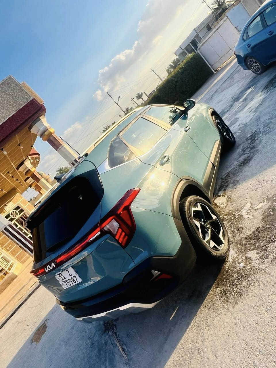 سلام عليكم سلي توز
موديل 2024
فول مواصفات
1/1 
عدا الفتحه
كشنات تدفئه تبريد +كهرباء
ستيرن هيتر
رادارات جوانب +امامي خلفي
كامرات دواره
تبريد قطعتين 
سايد بريك اوتو

✅حادث السياره بنيد فقط بدون دواخل

مكان السياره بغداد 

السعر 158ورقه ومجالها شي بسيط

الاستفسار 
***********
اتصال فقط
