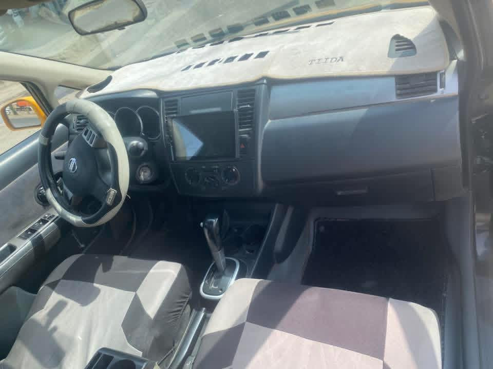 سلام عليكم نيسان فيرسه 2009 مكينه وكير مكفولات هيئة وغرامة مصفره السعر 57 العنوان حي اور قرب جامع الفردوس
***********
