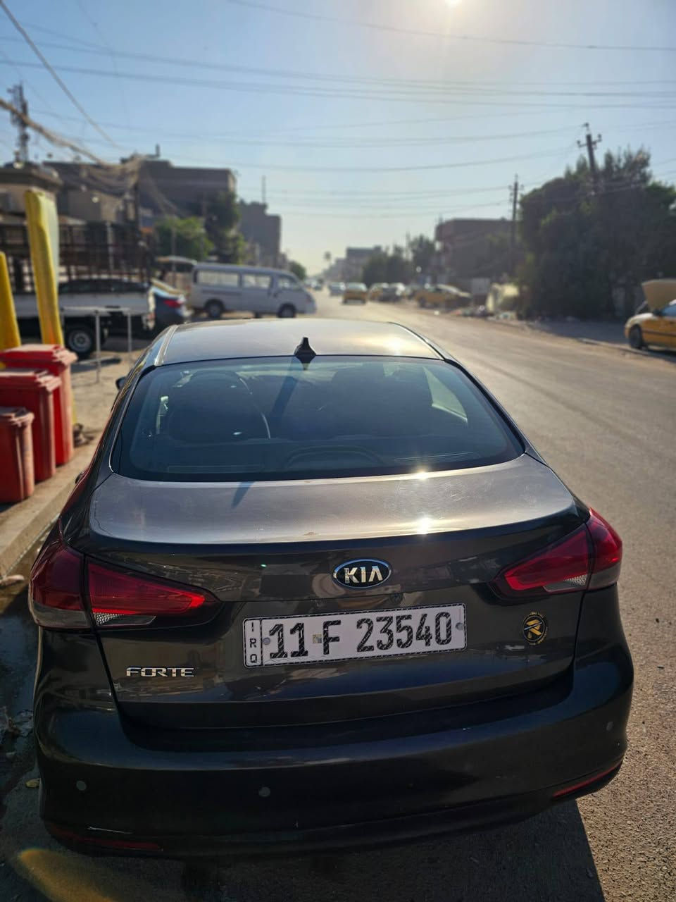 للبيع كيا فورتي موديل 2017 سياره كامله مكينه وكير مكفولات ليبل واحد بدون تبديل بيهه خمس قطع مكاني بغداد السعر 103 ***********
